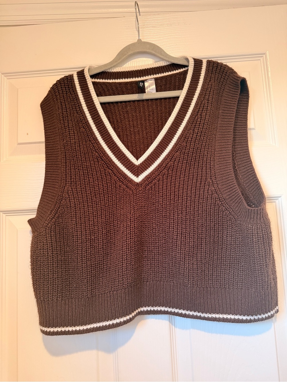 Divided Brown V-Neck Knit Sweater Vest with White Trim